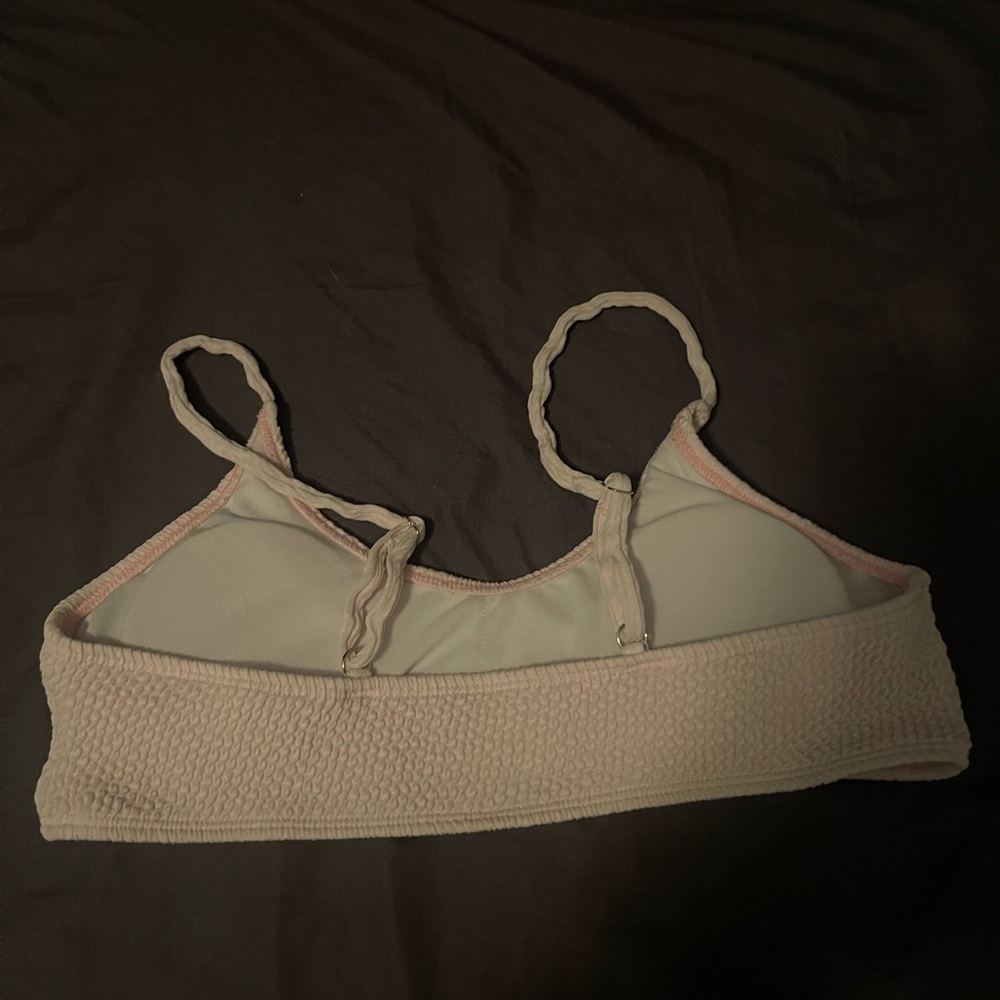 size large women’s swim top